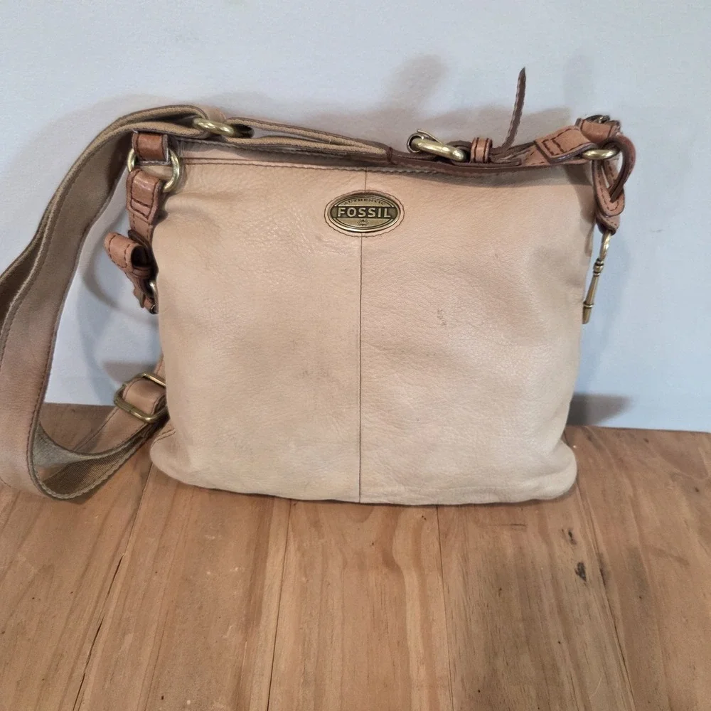 Fossil Tan Leather Crossbody Shoulder Bag Canvas Strap Key Charm Mul